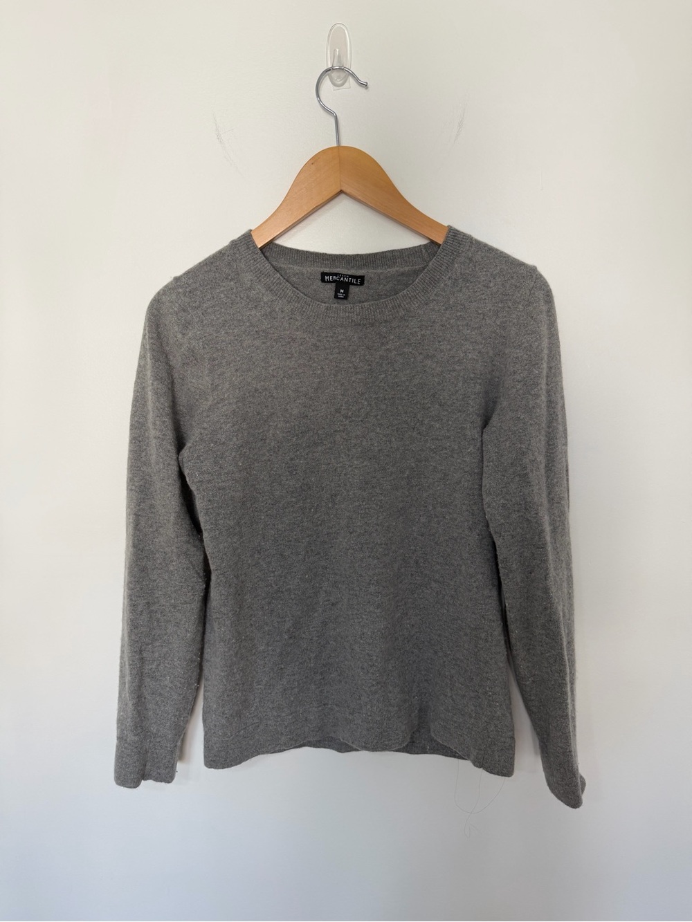 J.Crew Wool Blend Gray Crewneck Sweater Size M Classic Minimalist Pullover